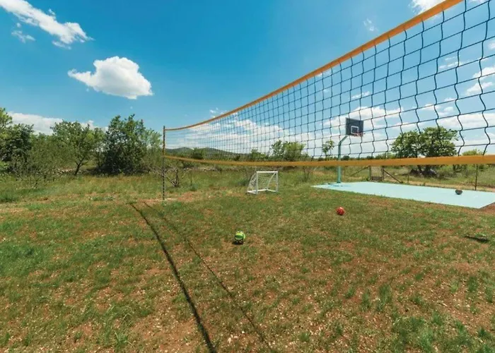 Marin As With Pool Casa de Férias *